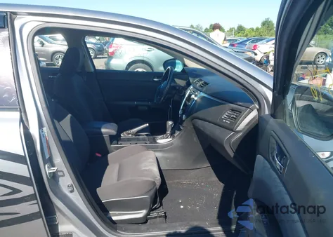 2011 Suzuki Kizashi S z USA, uszkodzony, nr VIN JS2RF9A19B6110214